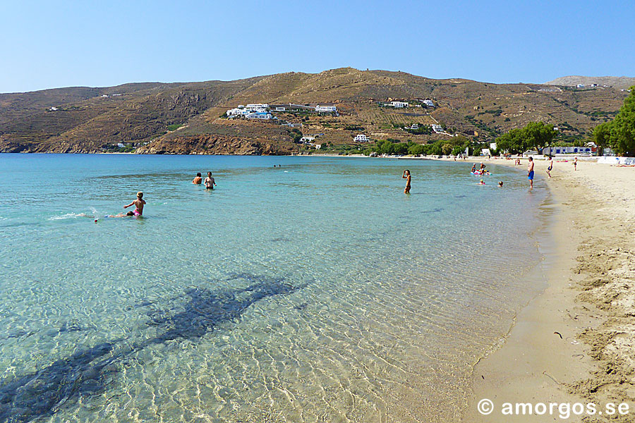 Stranden i Egiali, eller Aegiali, på Amorgos i Grekland.